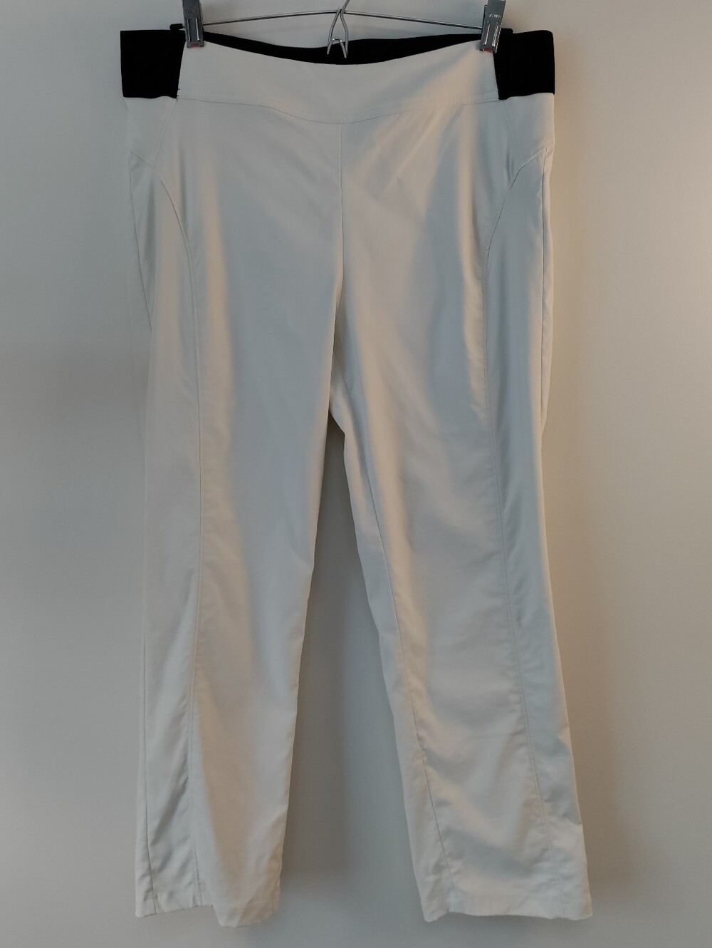 Vera Wang Simply Vera Women’s White Capris Sz M
